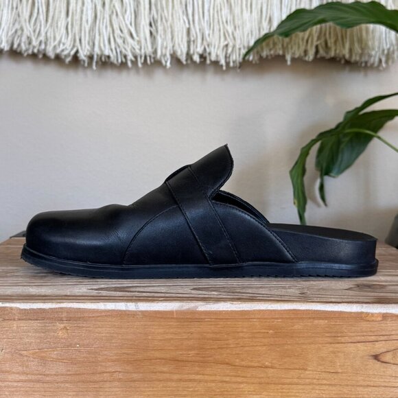 Steve Madden Ledger Black Leather Silver Western Buckle Slip On Mule Size 9.5 - Picture 8 of 15